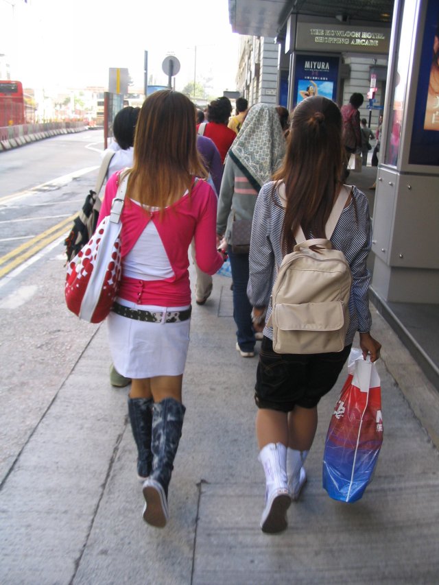 typical HK fashion2.jpg